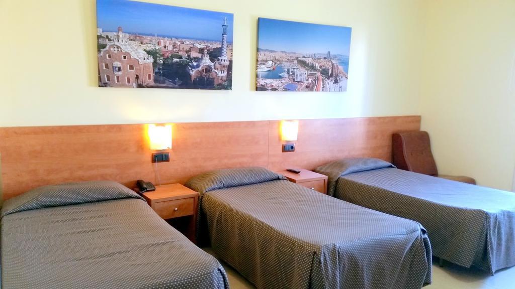 Hostal Capitol Ramblas Barcelona Szoba fotó